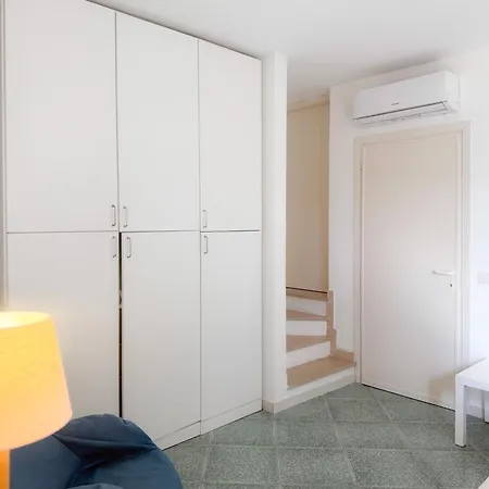 Holiday home Orizzonte Blu La - Helloelba *